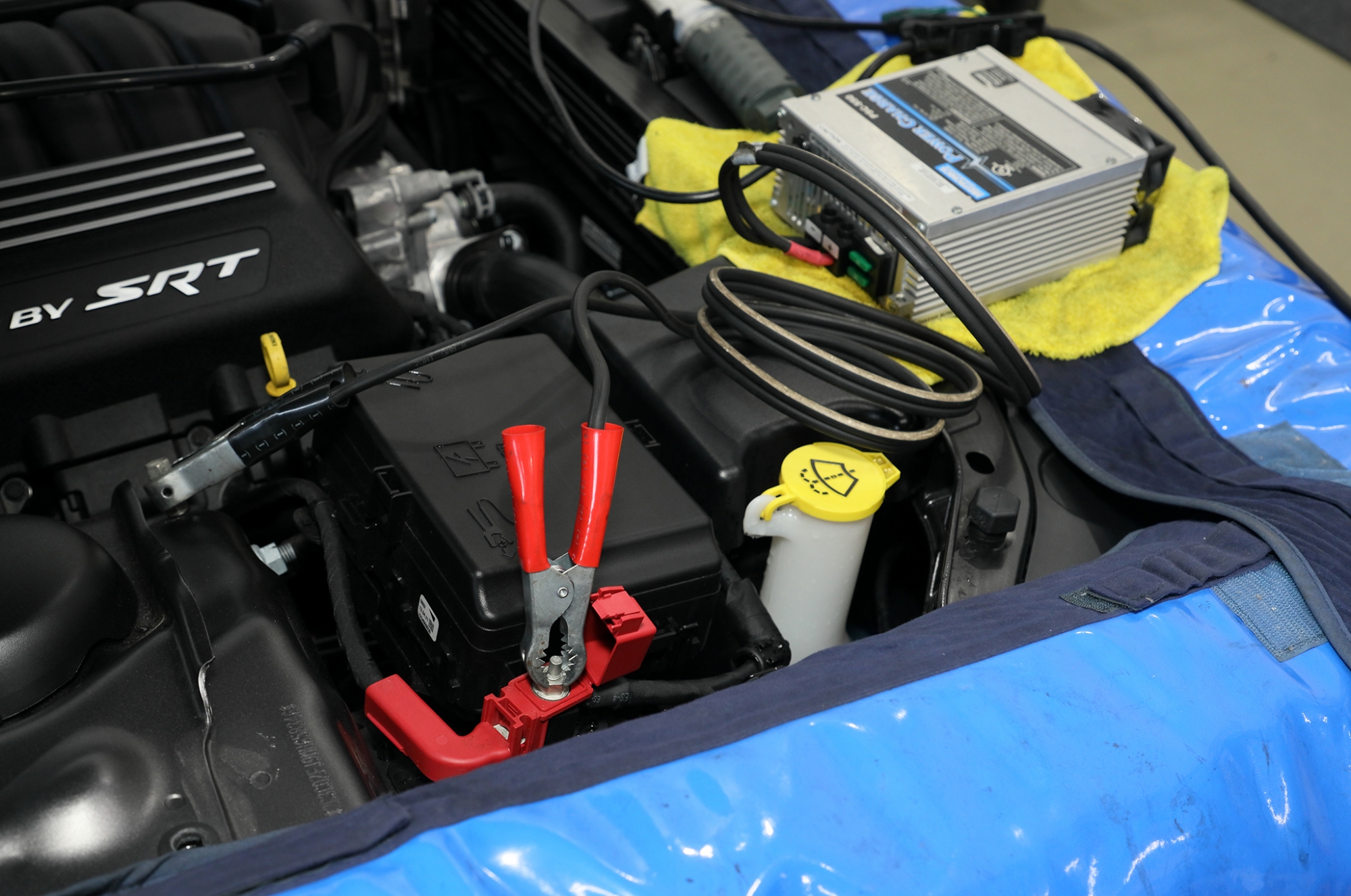 驚き価格ACデルコ 米国車用バッテリー 75-6MF 新品 ポンティアック グランダム 送料無料 アメリカ規格